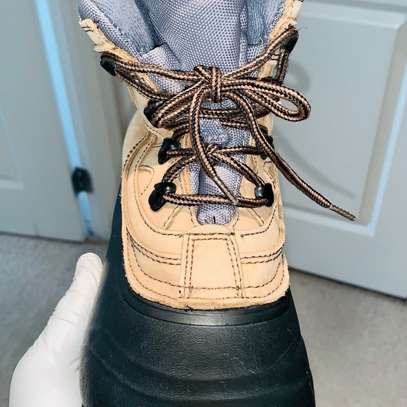 Tom McAn Ladies  Thermo Lite Winter Hiking Boots. - Picture 9 of 14